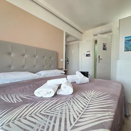 Suite Torre Azzurra B&B - Rooftop Sea View Follonica Exterior photo