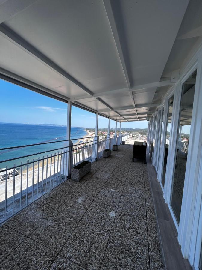 Suite Torre Azzurra B&B - Rooftop Sea View Bed & Breakfast
