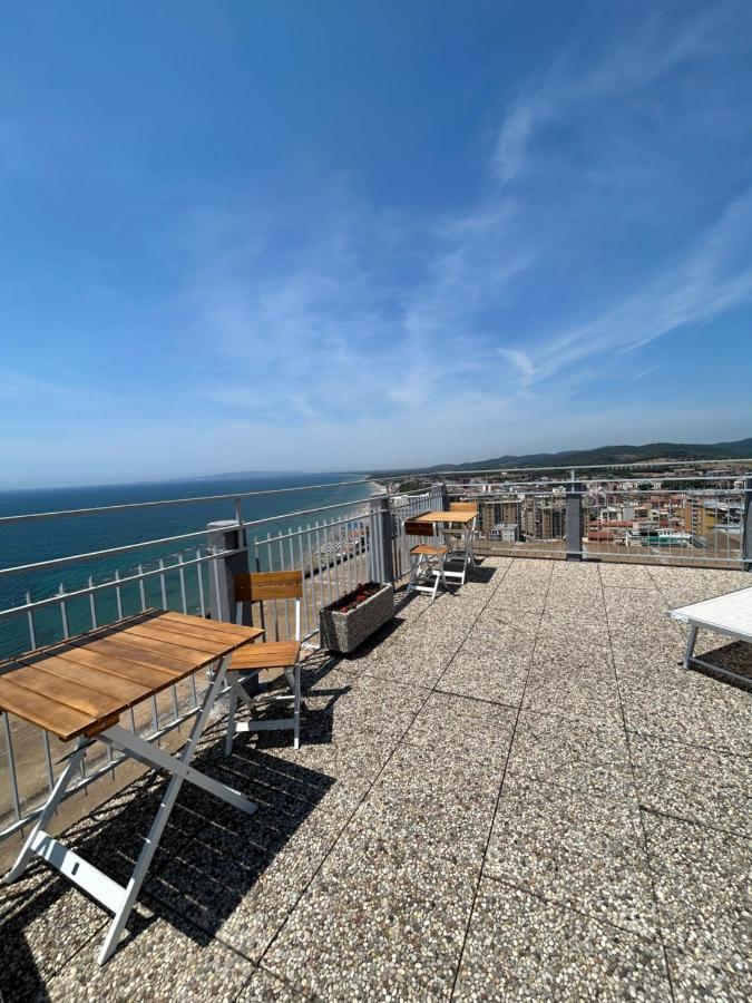 Suite Torre Azzurra B&B - Rooftop Sea View Bed & Breakfast Follonica